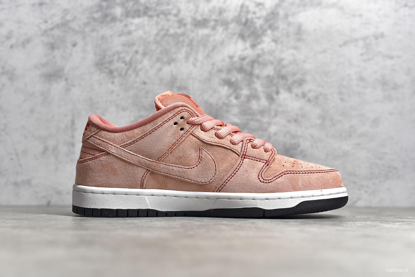 Nike SB Dunk Low “Pink”