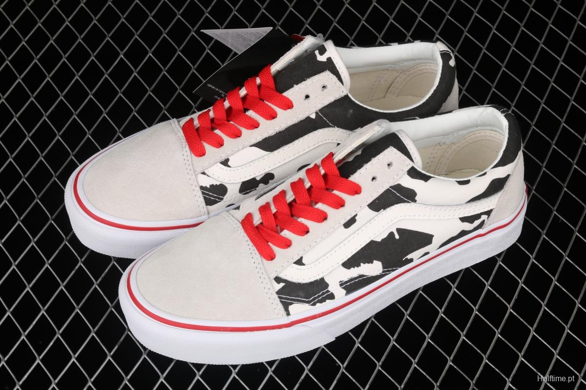 Vans Old Skool customized electric embroidery version of milk white cow low-side vulcanized skateboard shoes