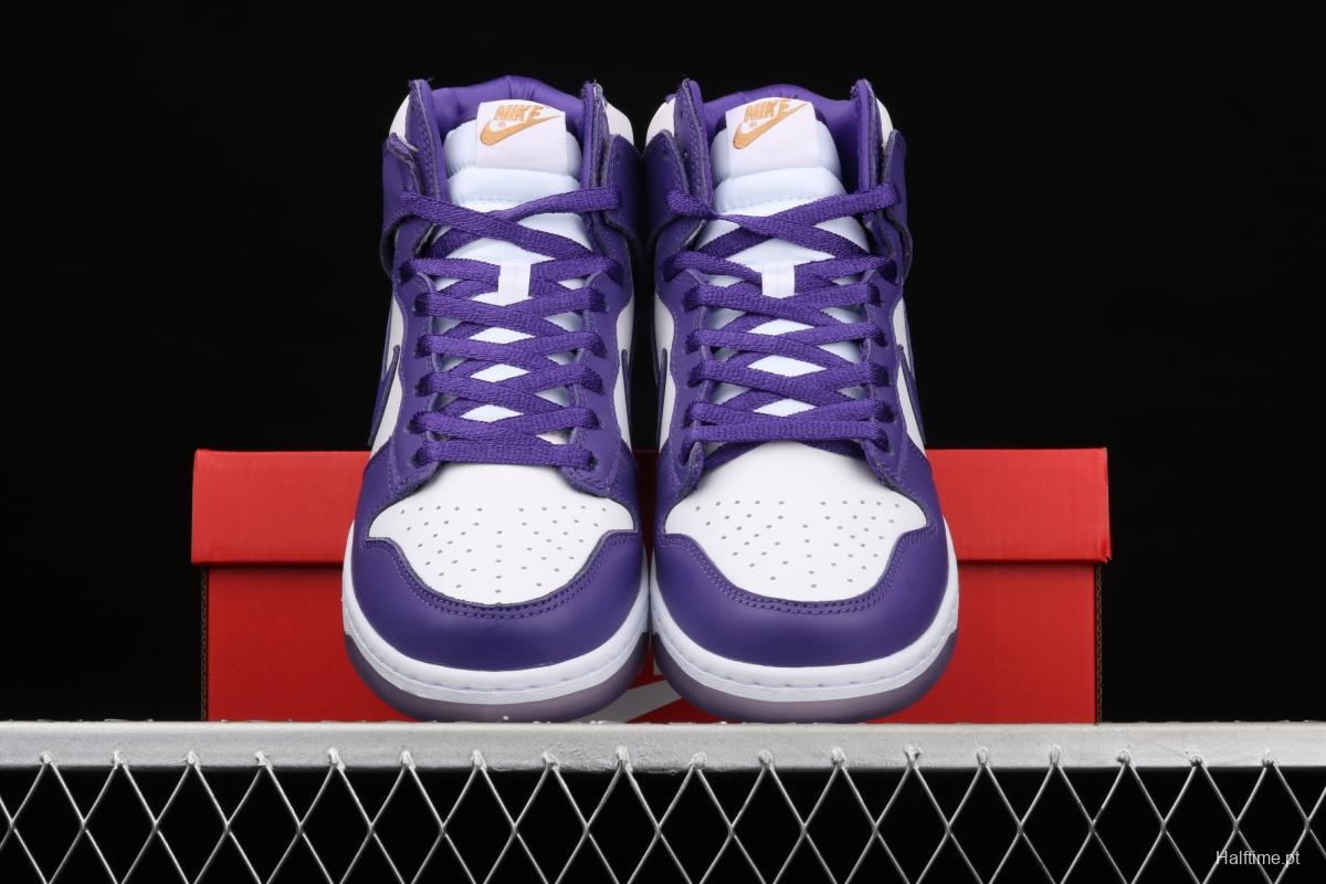 NIKE SB DUNK High Varsity Purple dunk series white and purple color retro high top leisure sports skateboard shoes DC5382-100