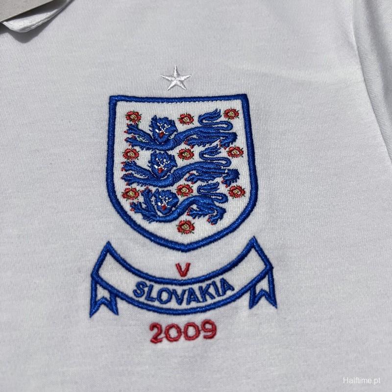 Retro 2010 England Home Soccer Jersey