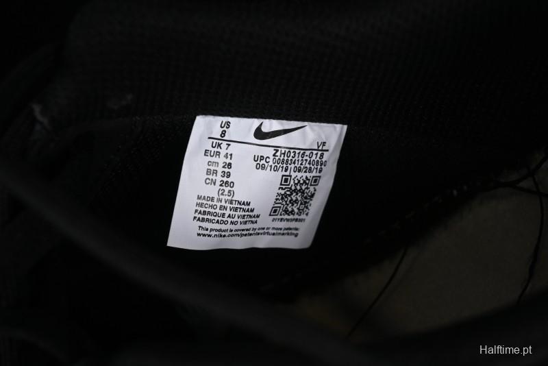 Nike Air Force 1 '07 Low Classic Lace-Up Casual Sneakers in Black & White - ZH0316-018