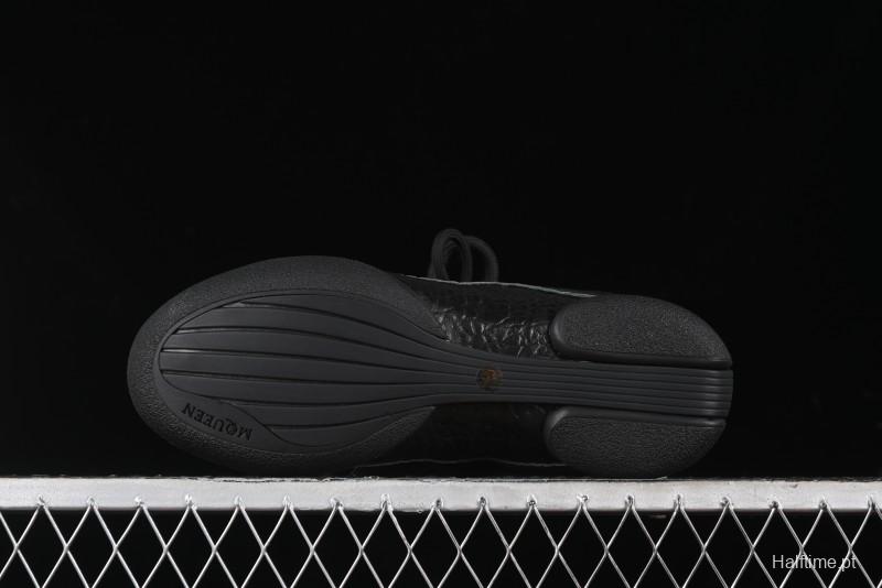 Alexander McQueen Flexion Retro Sneakers in Black with Diamond Grain Calfskin - 8.F6