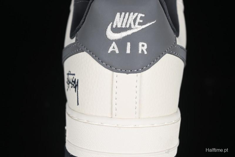 Nike Air Force 1 '07 Low Stussy Collaboration - Light Grey Triple Swoosh Low-Top Casual Sneakers - KK1988-037